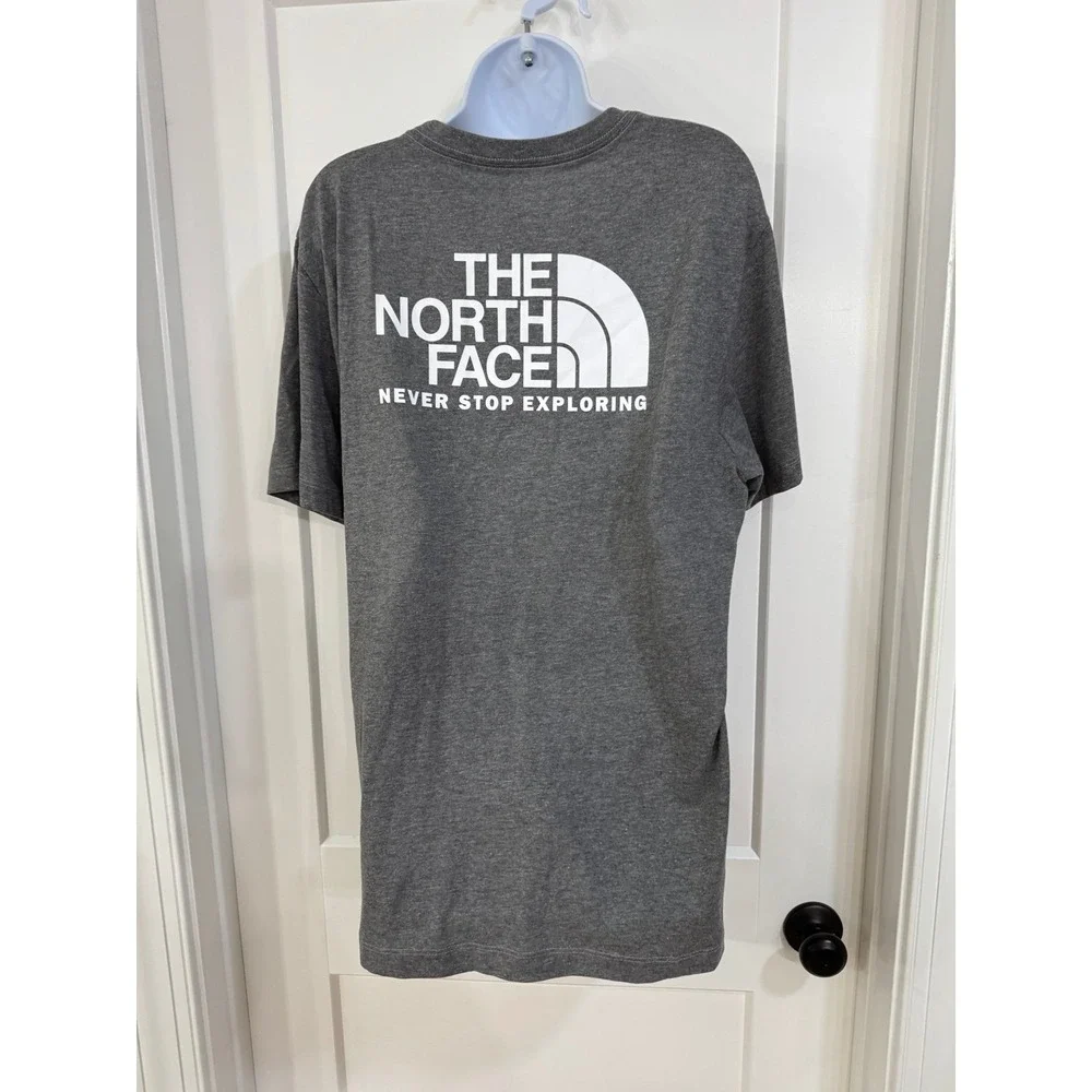 THE NORTH FACE Men's Short Sleeve Box Never Stop Exploring Tee large